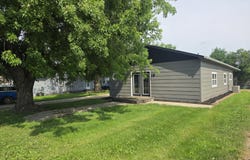 251 Admiral St, Wolsey, SD 57384