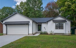 97 Nottingham Street, Tallmadge, OH 44278
