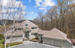 109 Mountainside Drive, Killington, VT 05751