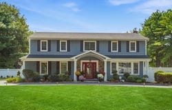 24 Quintree Lane, Melville, NY 11747