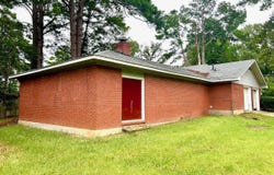 2261 Sloane Street, Jackson, MS 39204