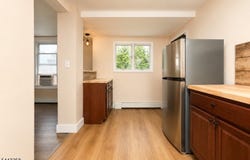 3 Laurel Ave, Maplewood Twp., NJ 07040-3502