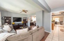 39 Fredericks St, Wanaque Boro, NJ 07465-2324