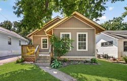 615 W 77th Street, Kansas City, MO 64114