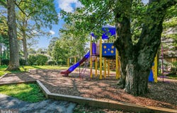 28 SUNCROFT Court, SILVER SPRING, MD 20904