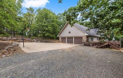 572 Memory Lane, Cabot, AR 72023