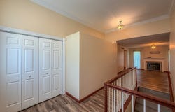 17 Lafayette Meadow, Mattoon, IL 61938