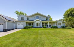 137 South Road, Westhampton, NY 11977