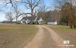 11265 State Highway 14, Greensboro, AL 36744