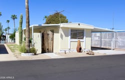2605 S TOMAHAWK Road, Apache Junction, AZ 85119