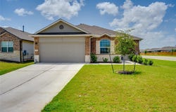 102 Rainmaker Cv, Bastrop, TX 78602