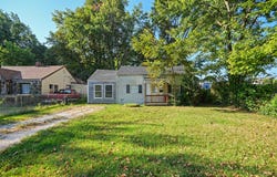 1830 E Monroe Terrace, Springfield, MO 65802
