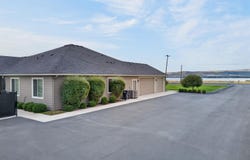 2477 Hanson Loop, Burbank, WA 99323