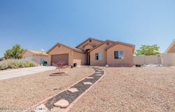 1220 TURNING LEAF Lane, Farmington, NM 87401