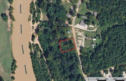 Lueckel Drive, Van Buren, MO 63965