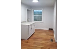 142 University Avenue, Lowell, MA 01854