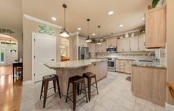 2440 Crescent Moon Court, Redding, CA 96001