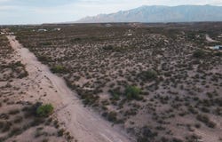 W 400 N, Pima, AZ 85543