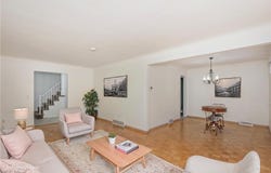 2762 Berkshire Road, Cleveland Heights, OH 44106