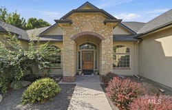 4465 W Escalante Dr, Eagle, ID 83616