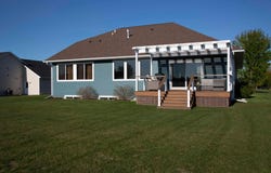 731 St James Circle, Litchfield, MN 55355
