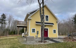 36 Ledgewood Drive, Saint George, ME 04860