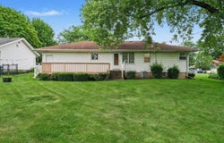 603 Orchard Lane, Beecher, IL 60401