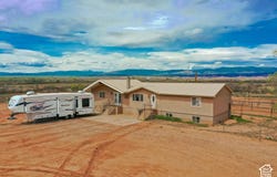 8457 E 6000 N, Lapoint, UT 84039