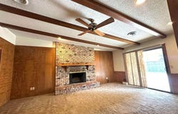 1812 Floydada Street, Plainview, TX 79072