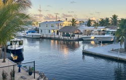 22 Mangrove Lane, Key Largo, FL 33037