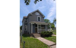 804 Oliver Avenue N, Minneapolis, MN 55411