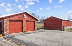 6734 N SR 7, Madison, IN 47250