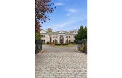 35 Chicken Valley Road, Old Brookville, NY 11545