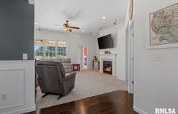512 Wintergreen Drive, Chatham, IL 62629