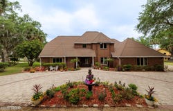108 N Bartram Trail, San Mateo, FL 32187