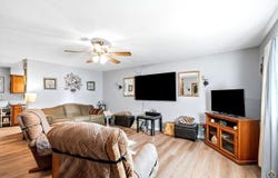 4941 NW Haven RD, Topeka, KS 66617