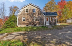 118 Hopkins Road, Washington, ME 04574
