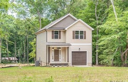 604 Tanglewood Dr, Bracey, VA 23919