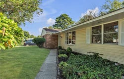 1209 Sir Galahad Drive, Chesapeake, VA 23324