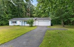 2872 Seeley Road, Williamson, NY 14589
