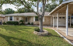 304 Sunflower, Marion, TX 78124