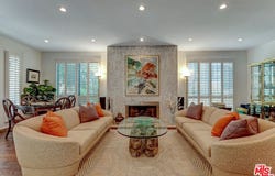 148 S Crescent Dr, Beverly Hills, CA 90212