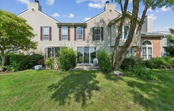 1459 Golfview Drive, Glendale Heights, IL 60139