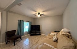 912 N Almond Street, Alice, TX 78332