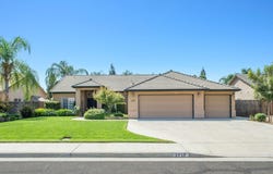 2717 W Wren Avenue, Visalia, CA 93291
