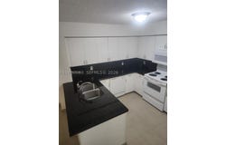 4560 NW 107th Ave, Doral, FL 33178