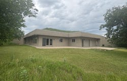 2244 Rd 3300, Deweese, NE 68934