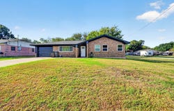 708 E High Street, Wills Point, TX 75169