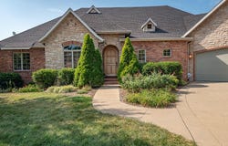 4515 S Forest Avenue, Springfield, MO 65810
