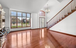 21154 Whitney Drive, Matteson, IL 60443